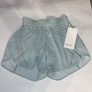 Lululemon Track that MR short 5” lined